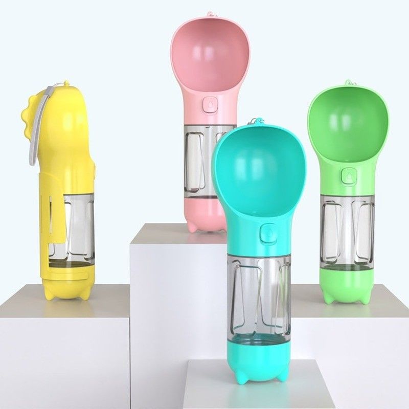 BSCI Leak Proof 2 في 1 Dog Water Bottle Puppy Water Dispenser with Poop Shovel